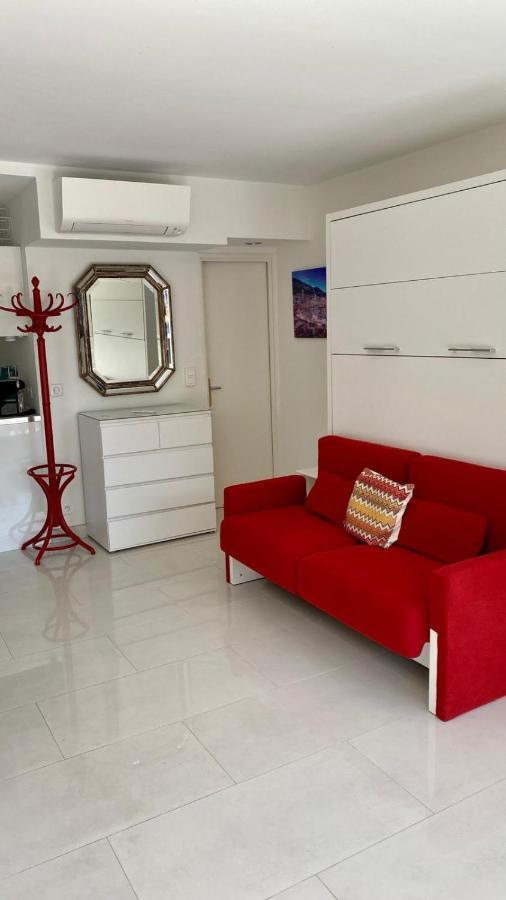 Charming Studio With Pool In Saint Tropez Apartment ภายนอก รูปภาพ